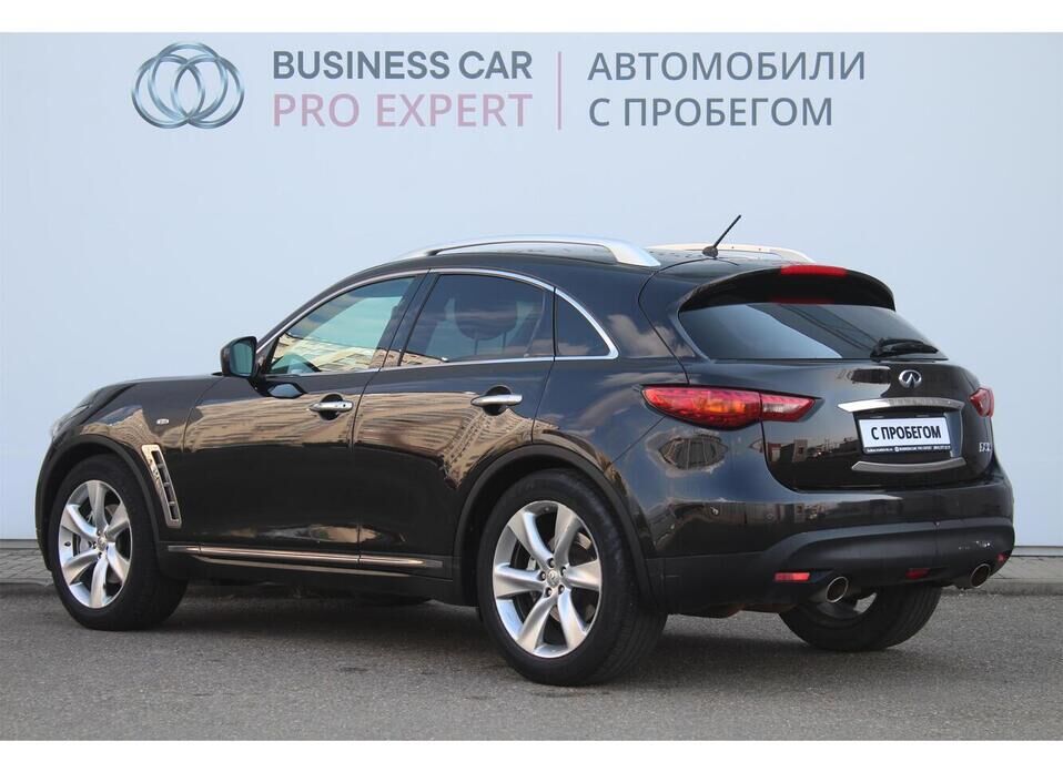 Infiniti FX FX37 3.7 AT (333 л.с.) 4WD