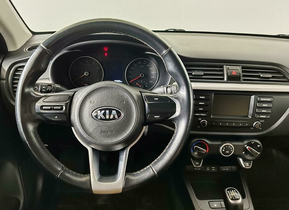 Kia Rio 1.6 MT (123 л.с.)