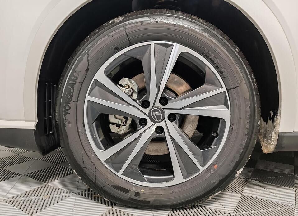 Lexus RX, V 300 2.0 AT (248 л.с.) 4WD