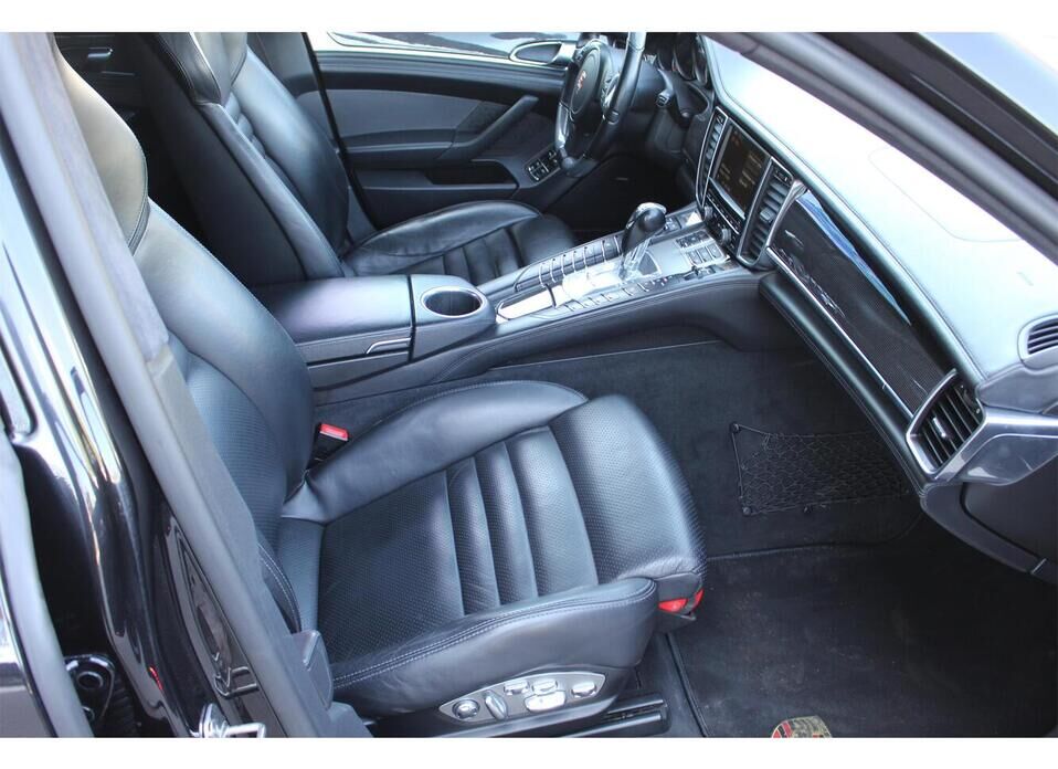 Porsche Panamera Turbo 4.8 AMT (500 л.с.) 4WD