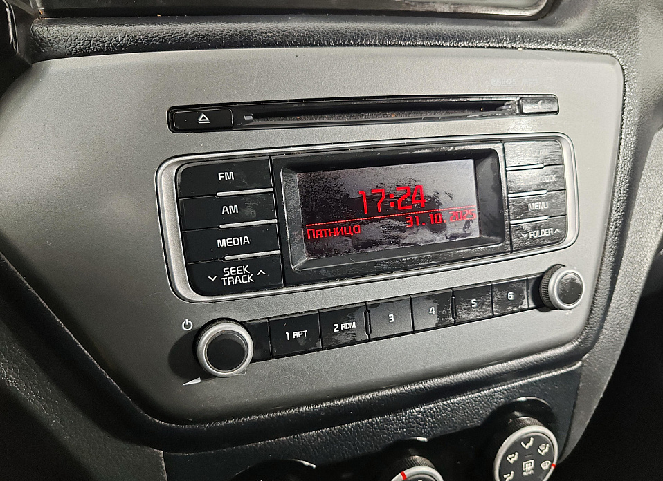 Kia Rio, III Рестайлинг 1.6 AT (123 л.с.)