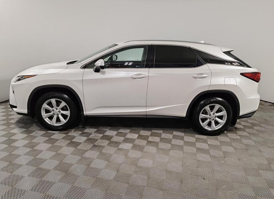Lexus RX, IV 200t 2.0 AT (238 л.с.) 4WD