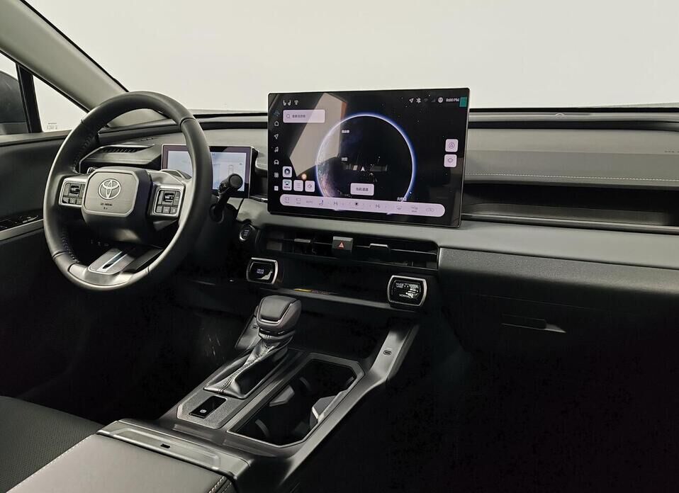 Toyota RAV4, VI (XA60) 2.0 CVT (171 л.с.) 4WD