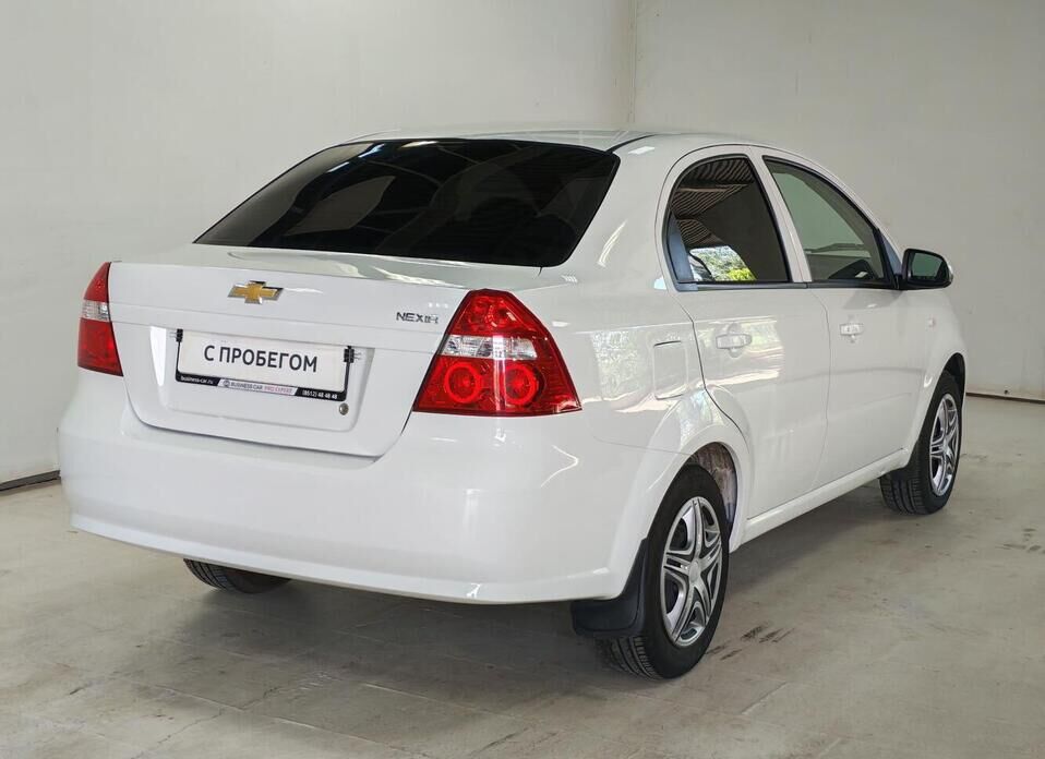 Chevrolet Nexia 1.5 MT (106 л.с.)
