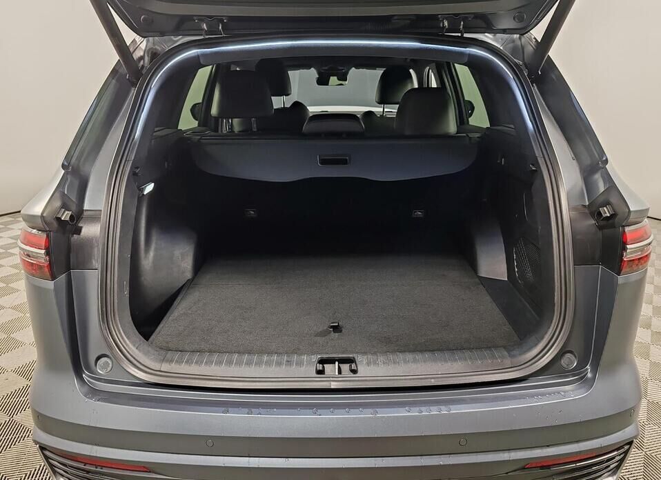 Geely Monjaro 2.0 AT (238 л.с.) 4WD