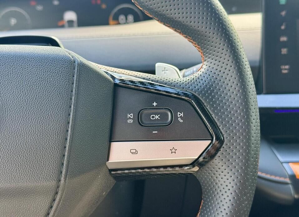 Changan UNI-V 1.5 AMT (181 л.с.)