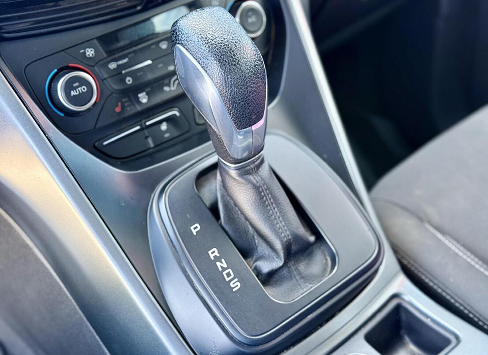 Ford Kuga, II Рестайлинг 2.5 AT (150 л.с.)