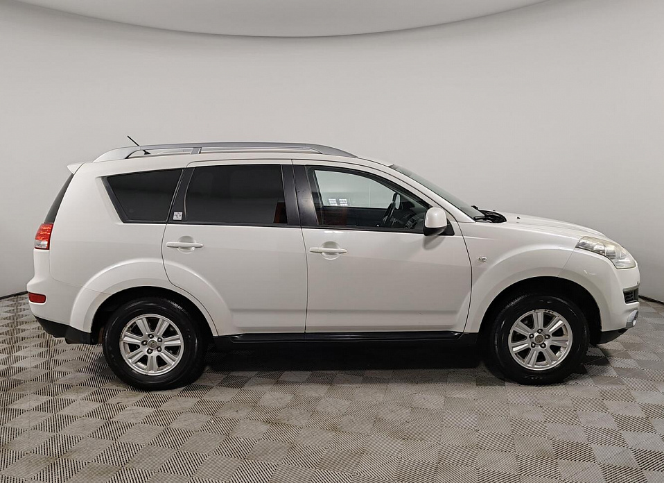 Citroen C-Crosser 2.0 CVT (147 л.с.) 4WD