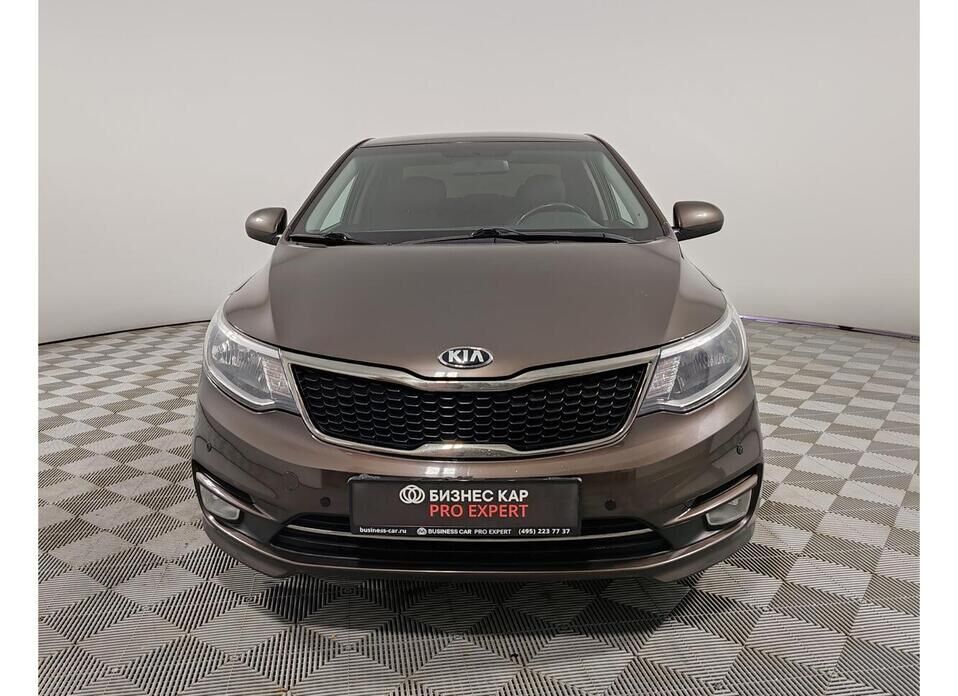 Kia Rio 1.6 AT (123 л.с.)
