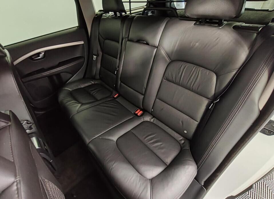 Volvo XC70 2.4d AT (175 л.с.) 4WD