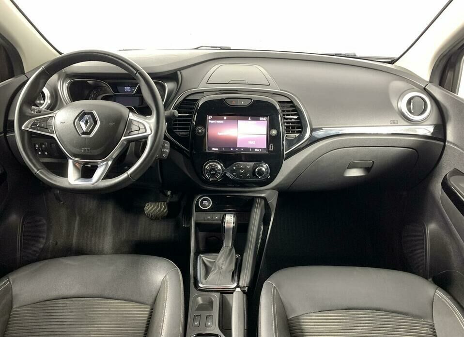 Renault Kaptur 1.3 CVT (150 л.с.)