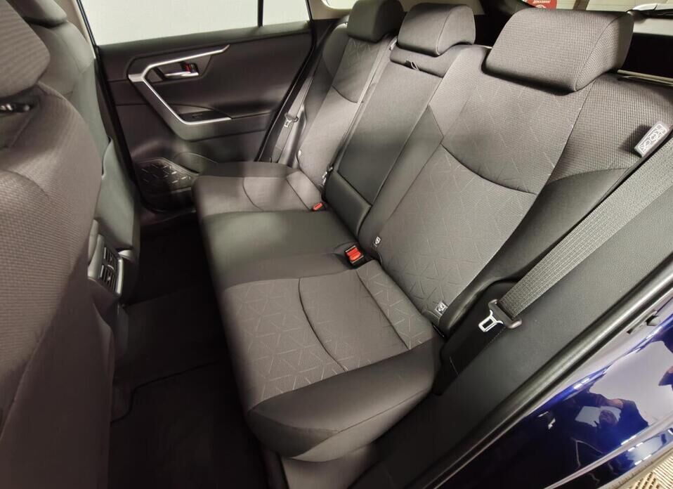 Toyota RAV4, V (XA50) 2.0 CVT (173 л.с.) 4WD