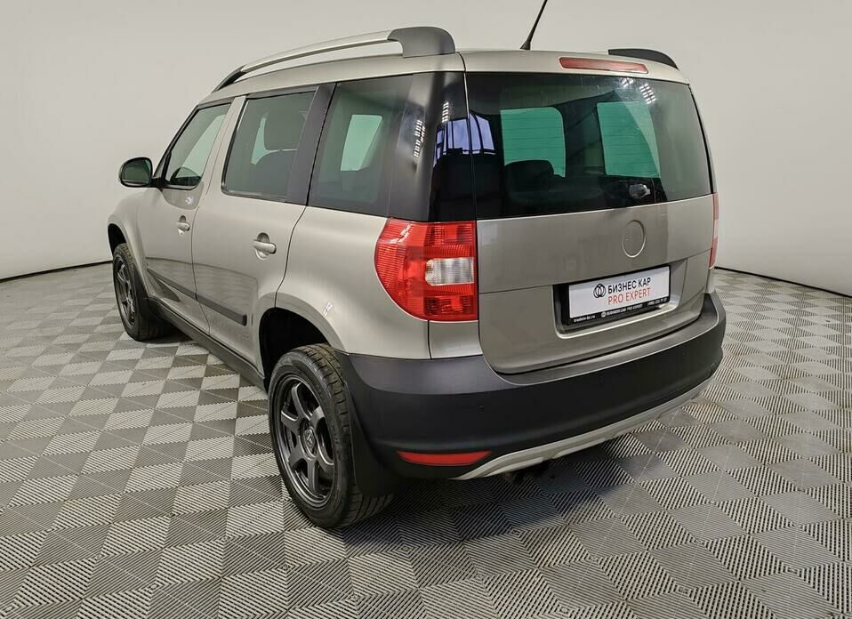 Skoda Yeti 1.8 AMT (152 л.с.) 4WD