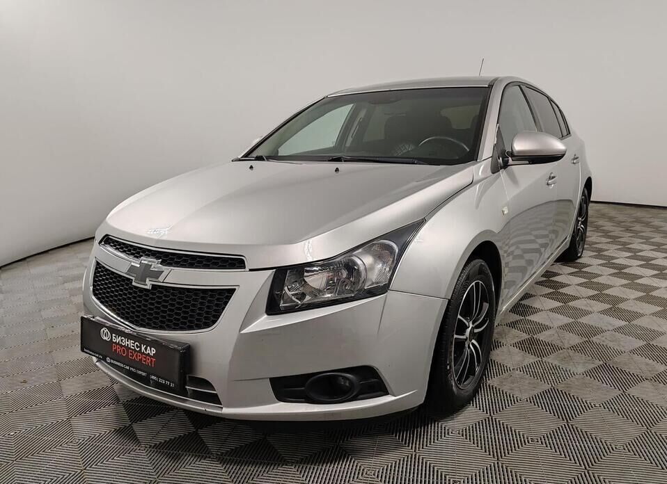 Chevrolet Cruze, I 1.6 MT (109 л.с.)