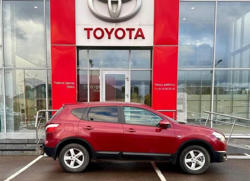 Nissan Qashqai, I Рестайлинг 1.6 MT (114 л.с.)
