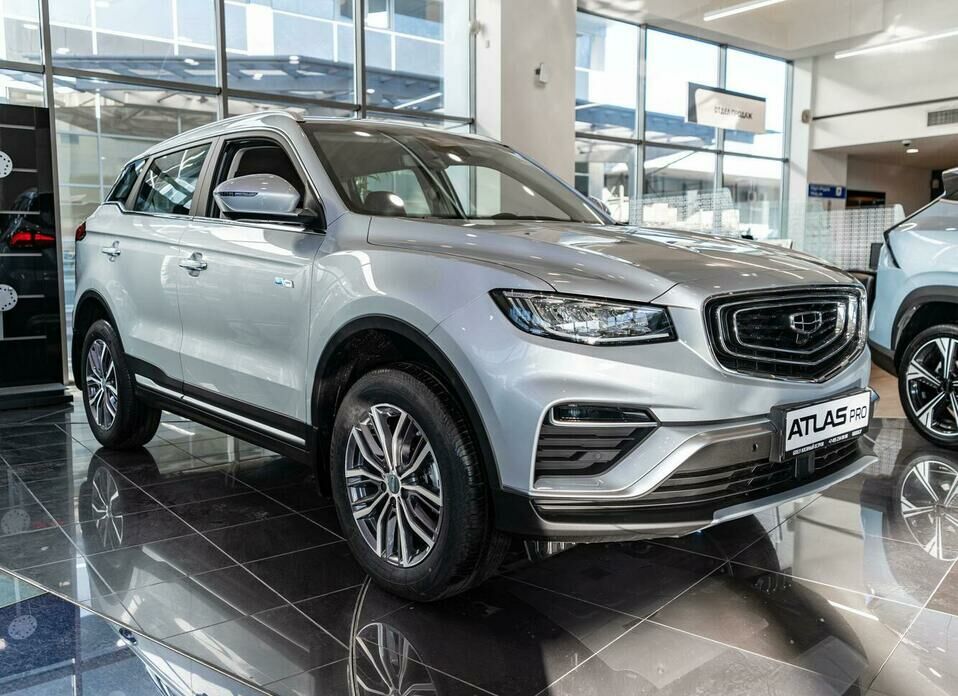 Geely Atlas Pro 1.5 AMT (177 л.с.) 4WD