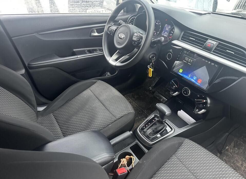 Kia Rio, IV 1.4 AT (100 л.с.)