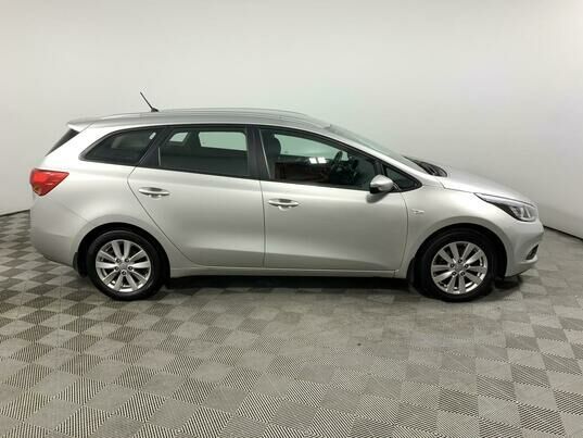 Kia Ceed, 2015 г., 88 673 км