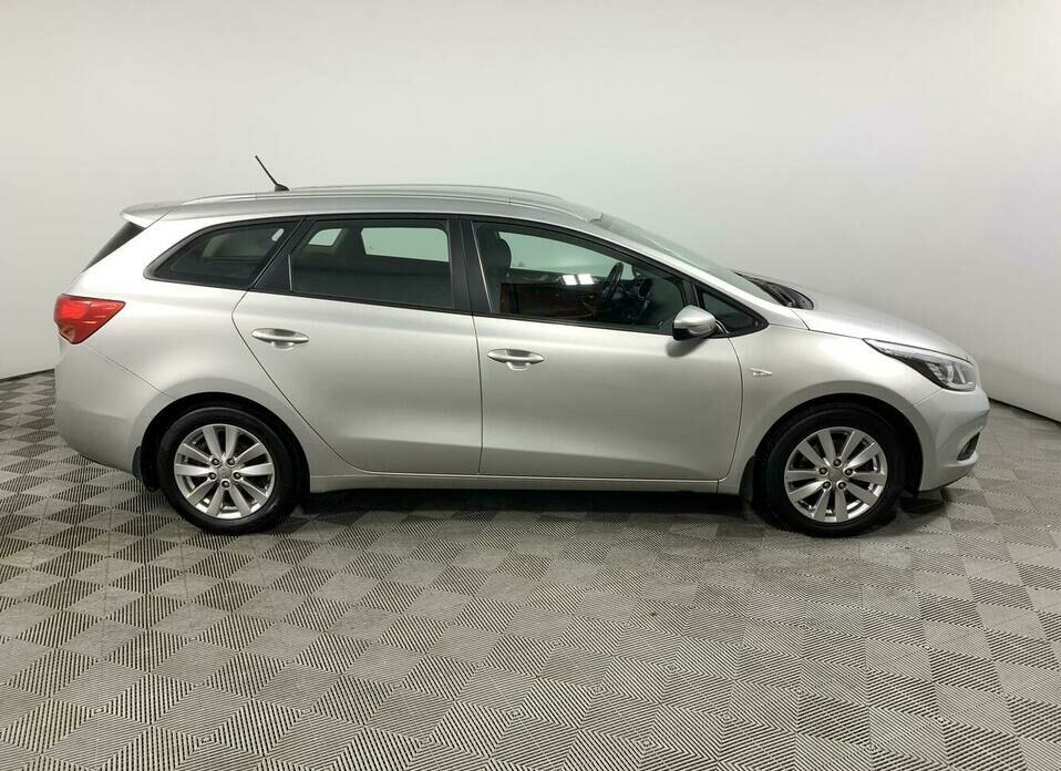 Kia Ceed 1.6 MT (129 л.с.)