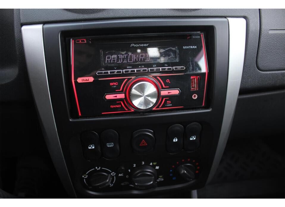 Nissan Almera, III (G15) 1.6 MT (102 л.с.)