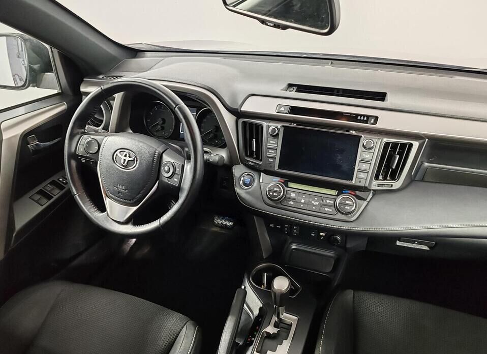 Toyota RAV4, IV (CA40) Рестайлинг 2.0 CVT (146 л.с.) 4WD