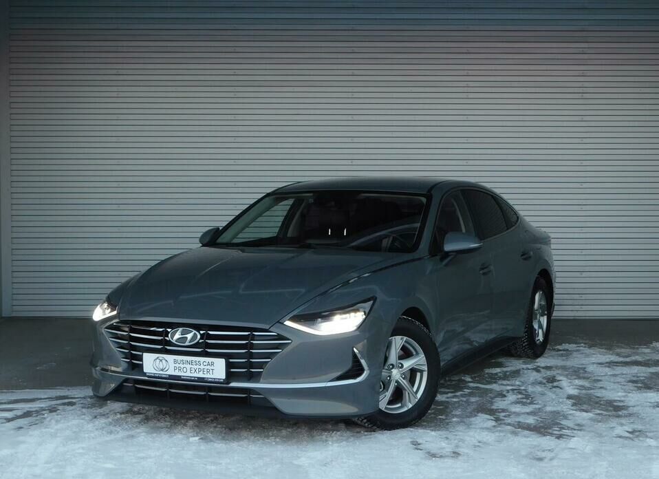 Hyundai Sonata 2.0 AT (160 л.с.)