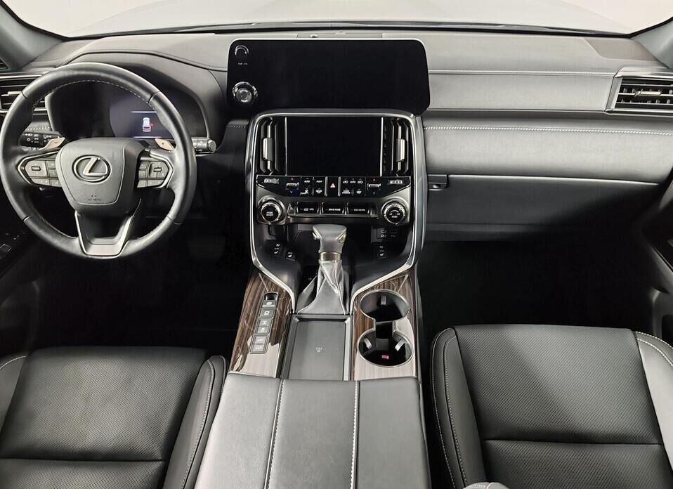 Lexus LX, IV 600 3.5 AT (415 л.с.) 4WD