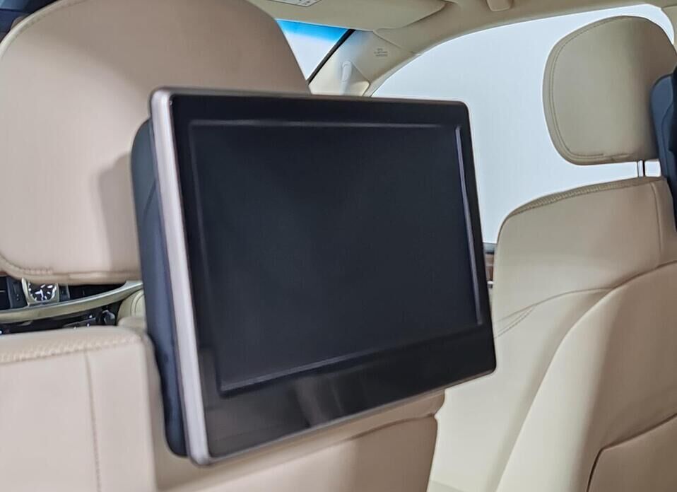 Lexus LX, III Рестайлинг 2 570 5.7 AT (367 л.с.) 4WD