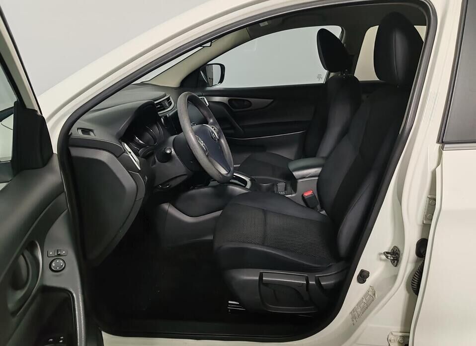 Nissan Qashqai, II 2.0 CVT (144 л.с.)