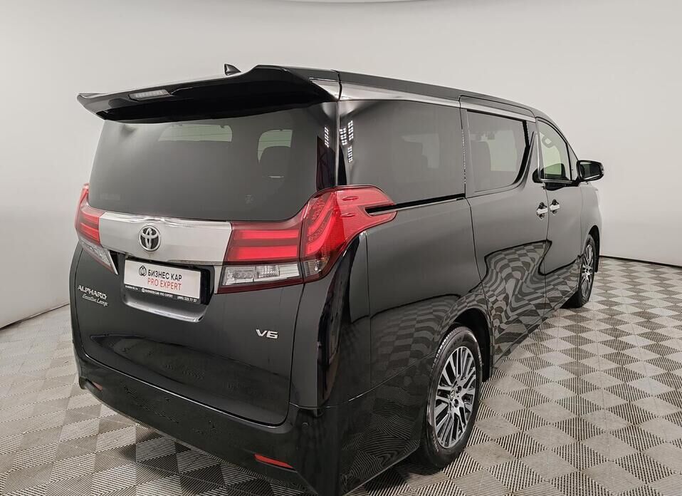 Toyota Alphard 3.5 AT (275 л.с.)