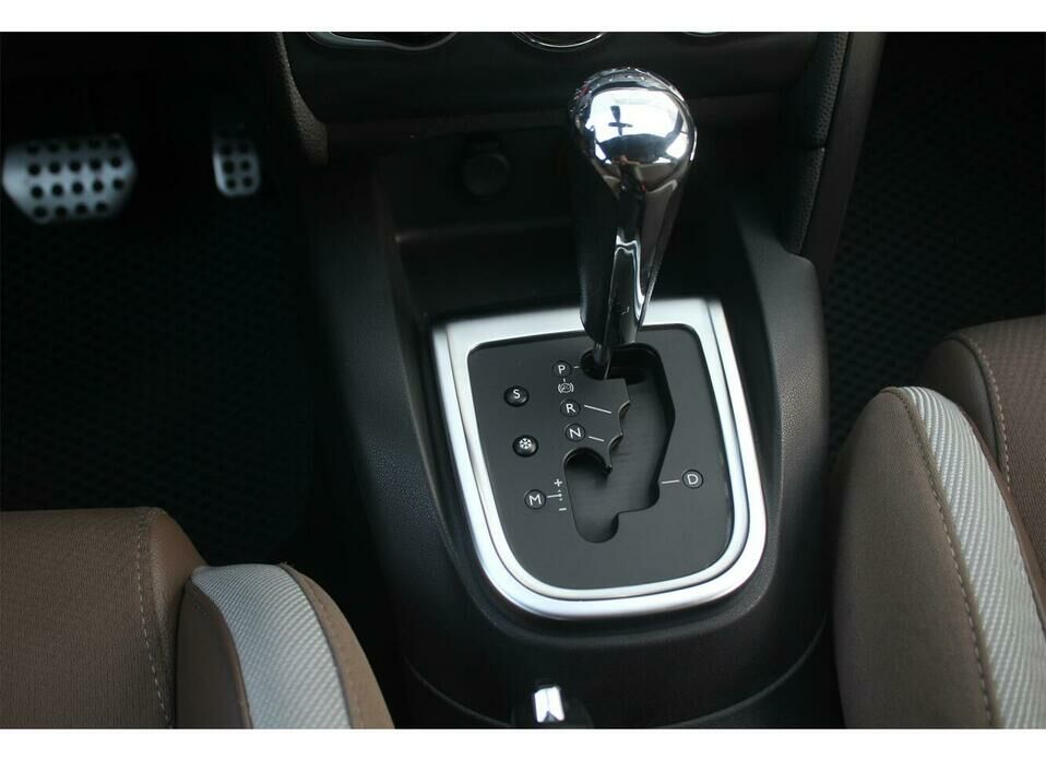 Citroen DS4 1.6 AT (150 л.с.)