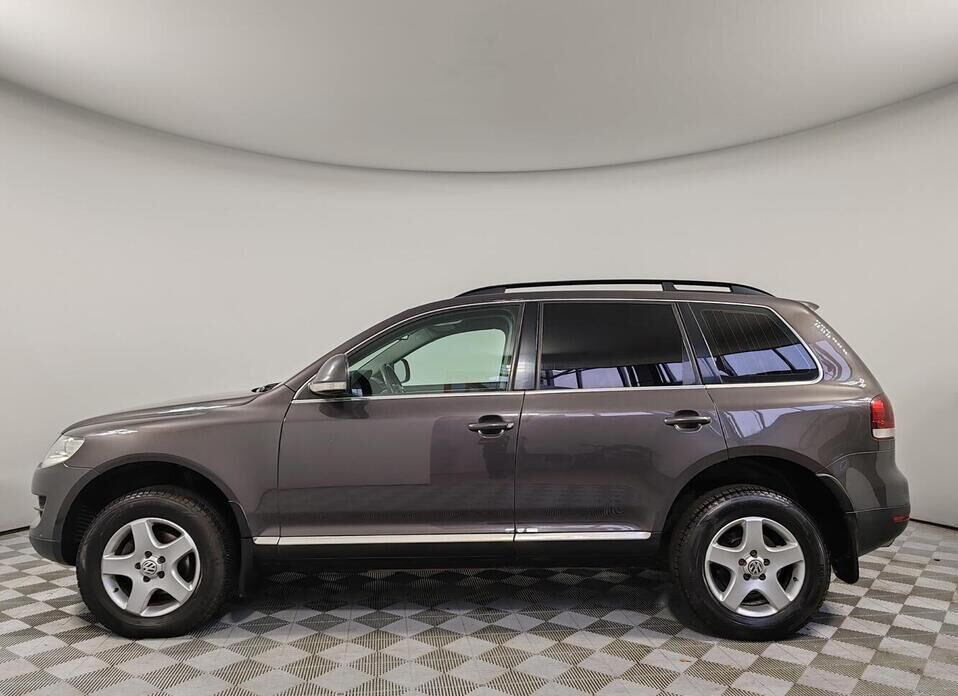 Volkswagen Touareg, I Рестайлинг 2.5d AT (174 л.с.) 4WD