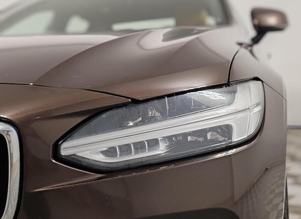 Volvo S90, II 2.0 AT (190 л.с.)