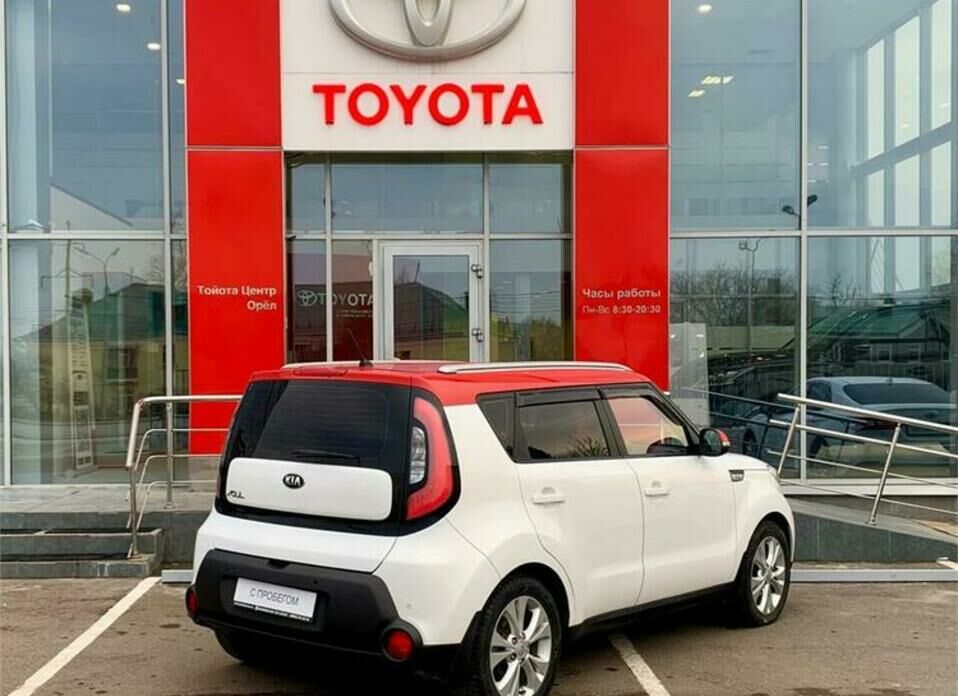 Kia Soul 1.6 AT (124 л.с.)