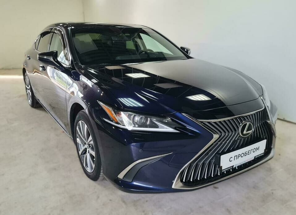 Lexus ES 250 2.5 AT (200 л.с.)