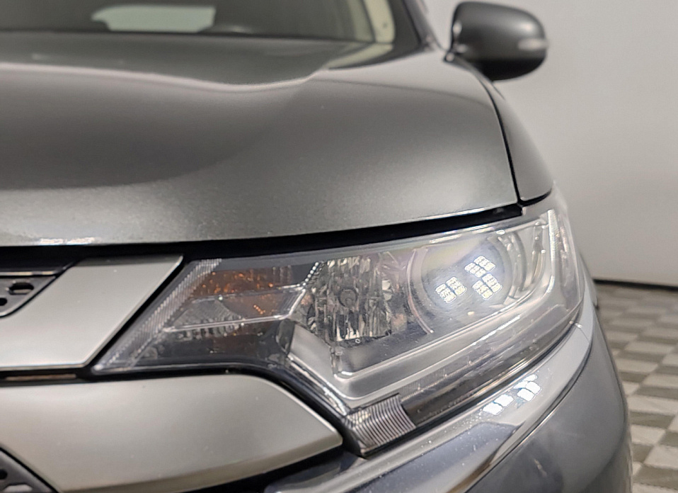 Mitsubishi Outlander, III Рестайлинг 3 2.0 CVT (146 л.с.) 4WD