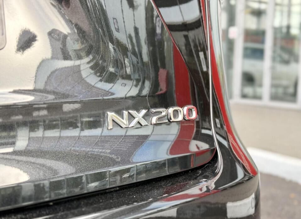 Lexus NX, I 200 2.0 CVT (150 л.с.) 4WD