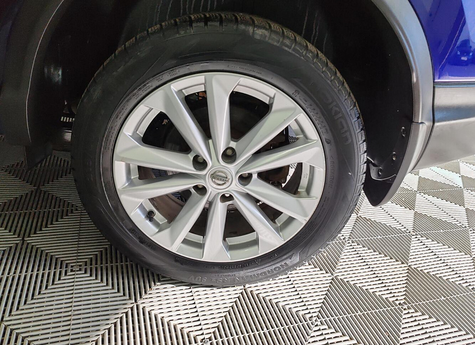 Nissan Qashqai, II Рестайлинг 2.0 CVT (144 л.с.) 4WD