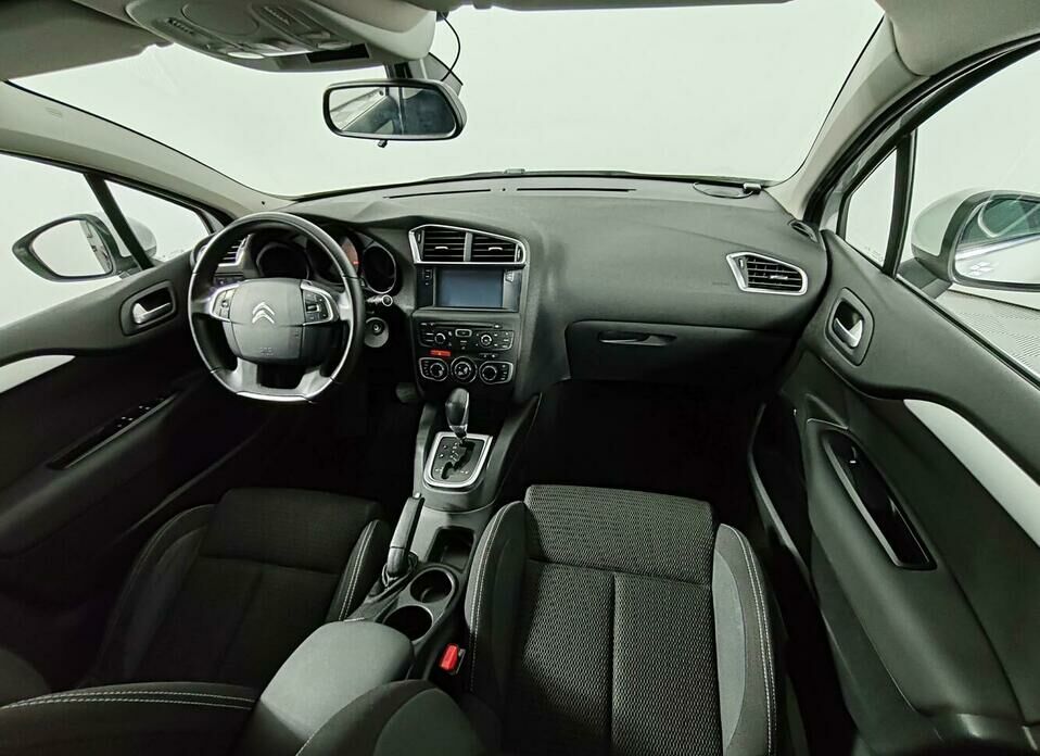 Citroen C4 1.6 AT (120 л.с.)