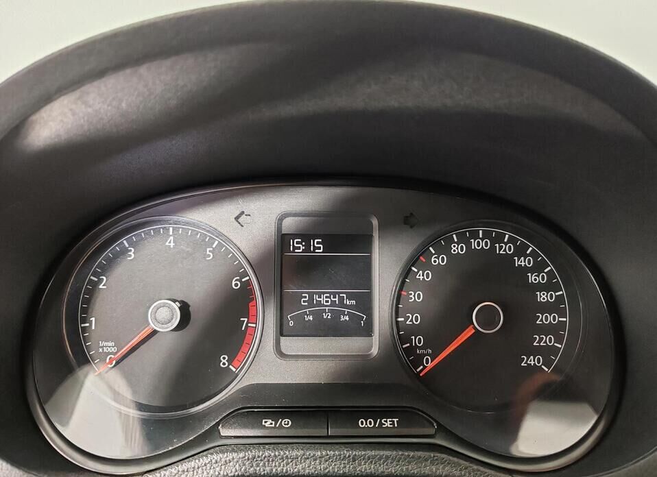 Volkswagen Polo, V Рестайлинг 1.6 MT (110 л.с.)