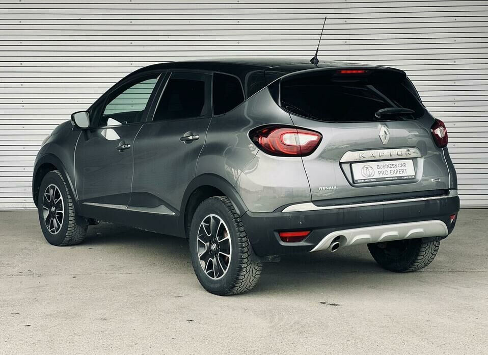 Renault Kaptur 2.0 MT (143 л.с.) 4WD