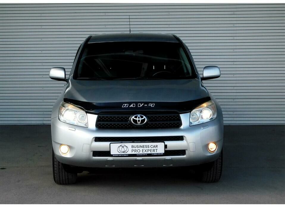 Toyota RAV4 2.0 AT (152 л.с.) 4WD