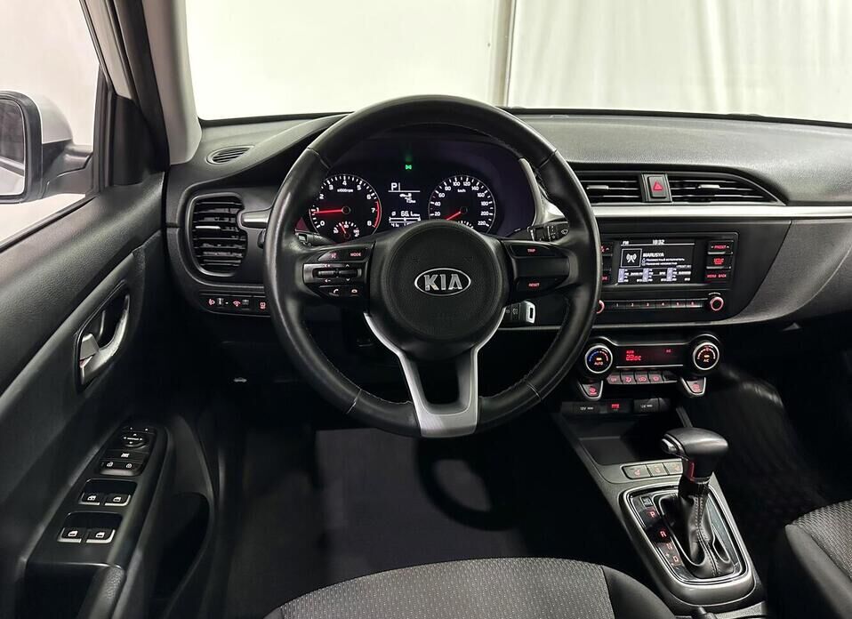 Kia Rio, IV Рестайлинг 1.6 AT (123 л.с.)