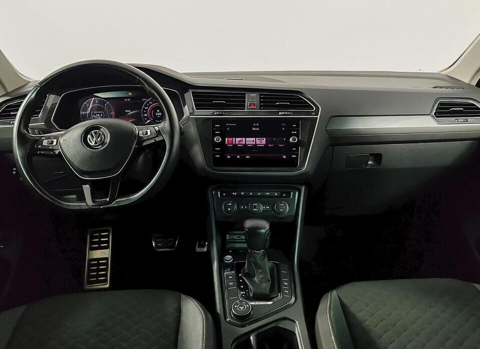 Volkswagen Tiguan, II 2.0d AMT (150 л.с.) 4WD