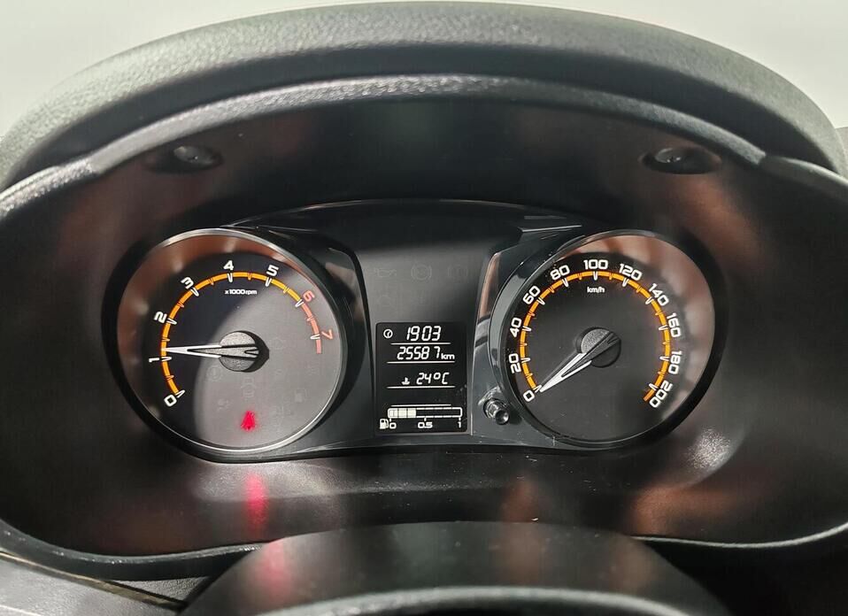 LADA (ВАЗ) Granta, I Рестайлинг 1.6 MT (106 л.с.)