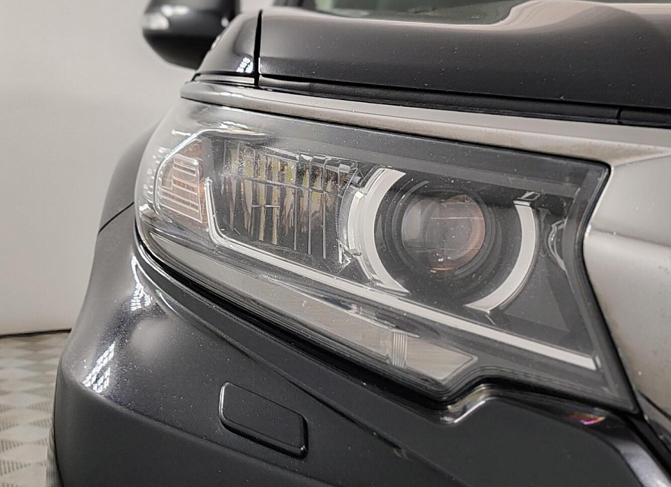 Toyota Land Cruiser Prado, 150 Series Рестайлинг 2 2.8d AT (177 л.с.) 4WD