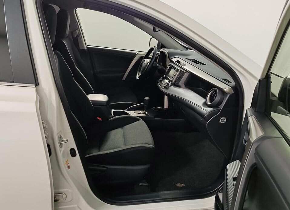 Toyota RAV4, IV (CA40) 2.0 CVT (146 л.с.) 4WD