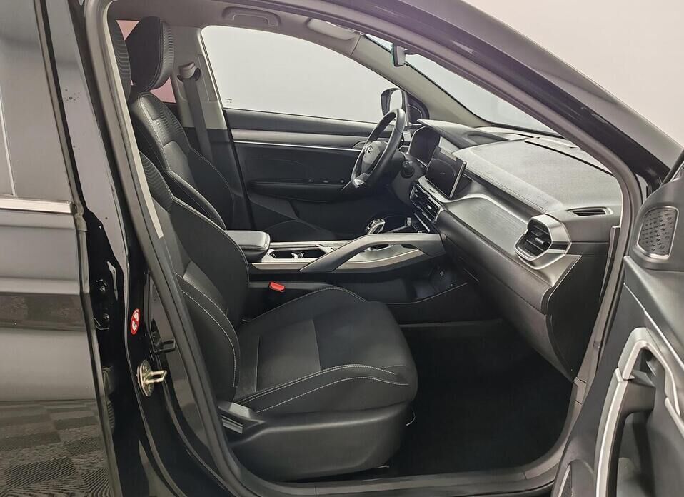 Geely Coolray, I 1.5 AMT (150 л.с.)