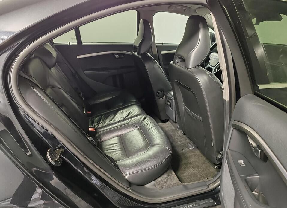 Volvo S80, II Рестайлинг 2.5 AT (231 л.с.)