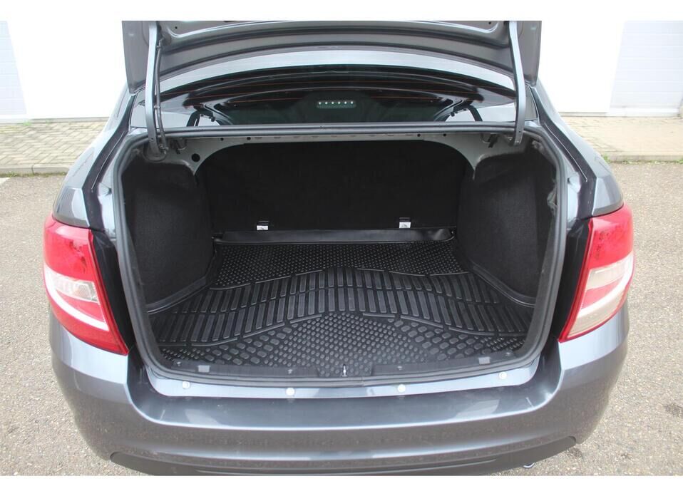 LADA (ВАЗ) Granta, I Рестайлинг 1.6 MT (90 л.с.)